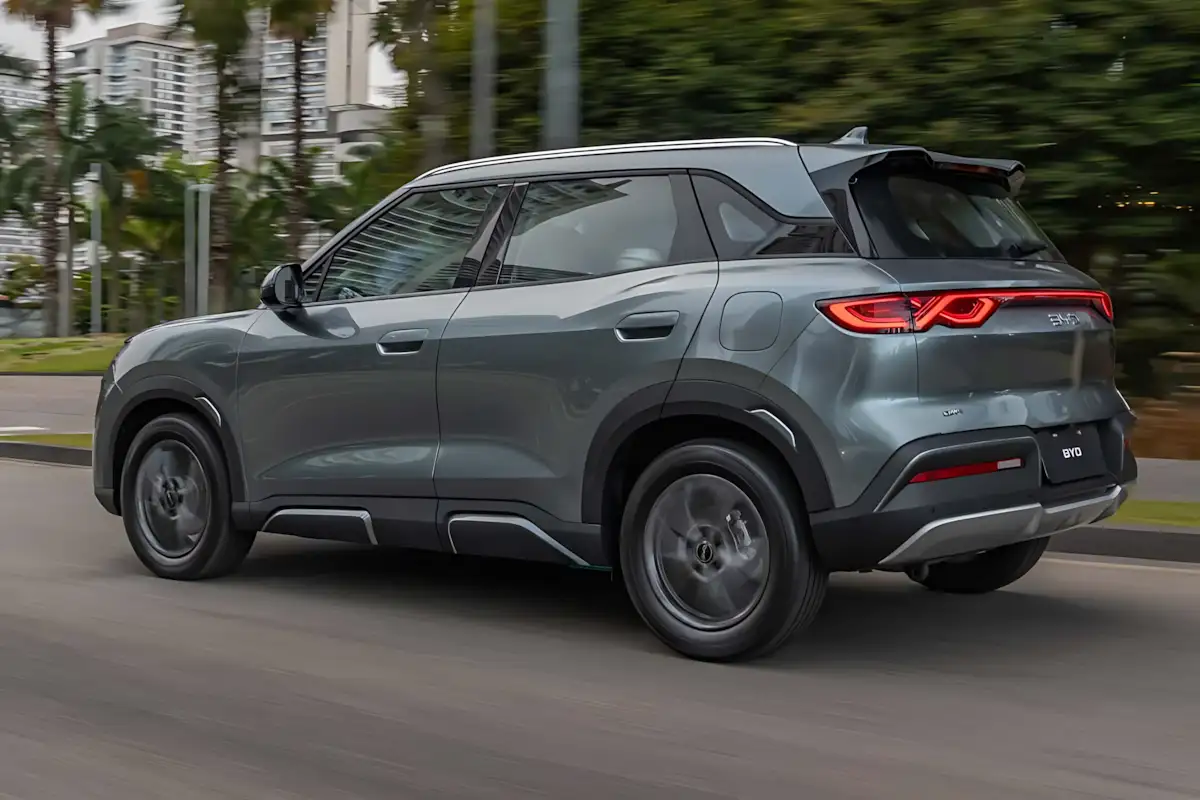 Primeiro BYD Atto 2 Híbrido Plug-in Flex do mundo chega ao Brasil e desafia rivais como T-Cross