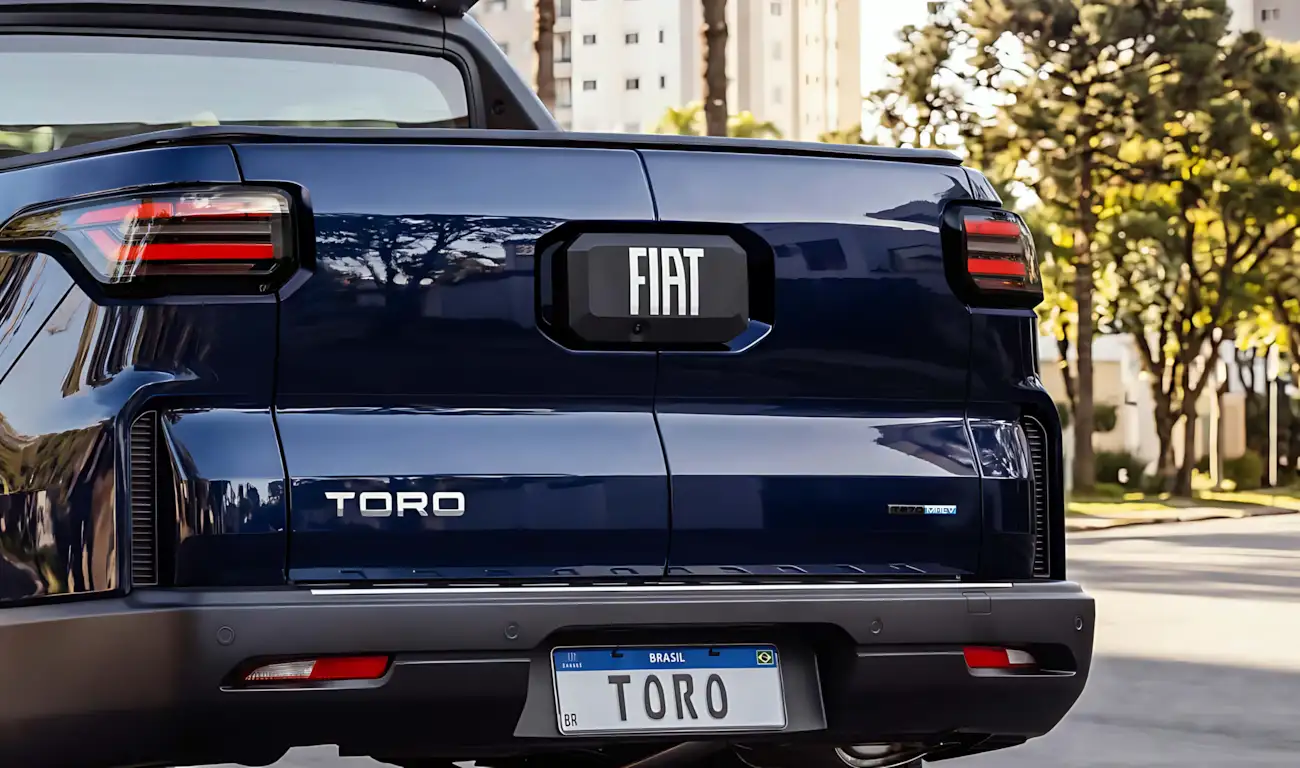 Fiat toro 2027 volcano mhev traseira